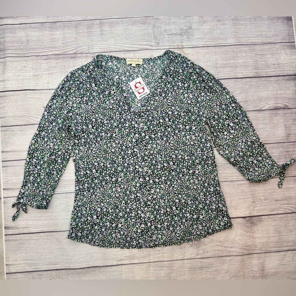 Cynthia Rowley Green Floral V-Neck Blouse - Picture 9 of 13